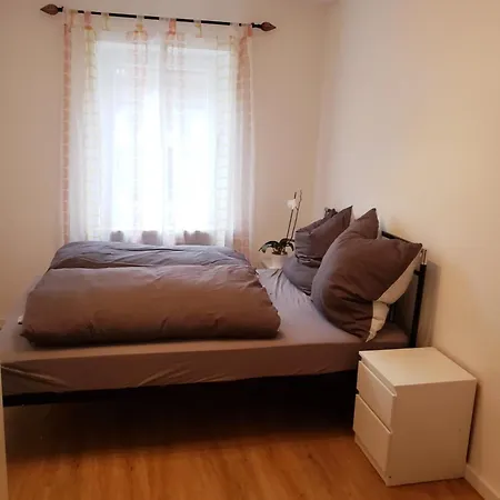 Fewo,zentral,ruhig Und 30 Minuten Nach Muenchen Apartmán