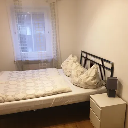 Fewo,zentral,ruhig Und 30 Minuten Nach Muenchen Apartment *